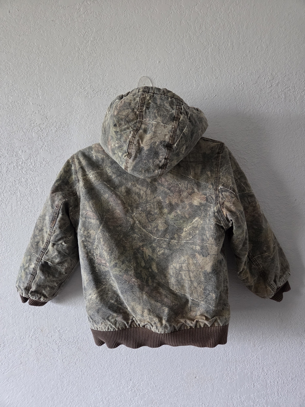 Carhartt Kids' Hooded Insulated Jacket in Camouflage Brown - Picture 5 of 5